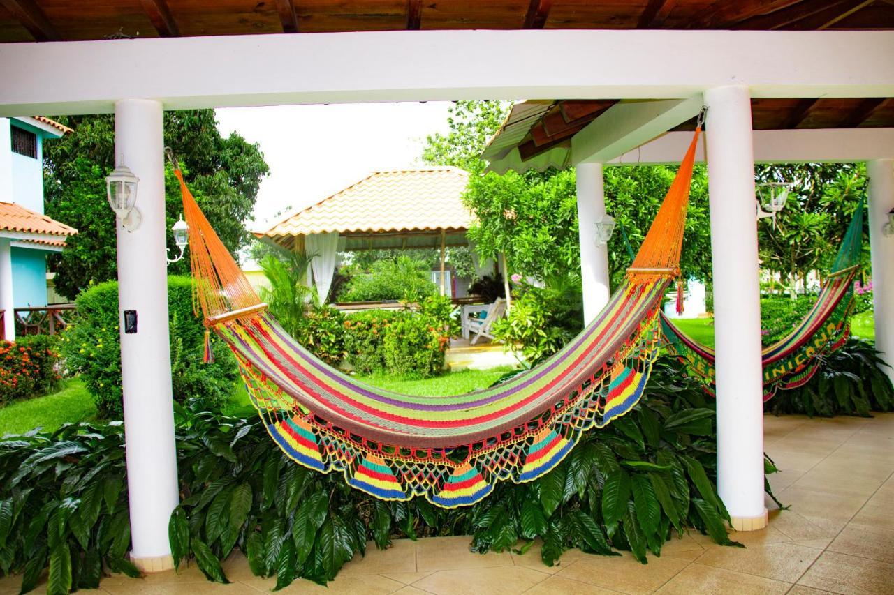 Deluxe Suites Guacamayos - Eco-Lodge & Swimming Pool Bonao Екстер'єр фото