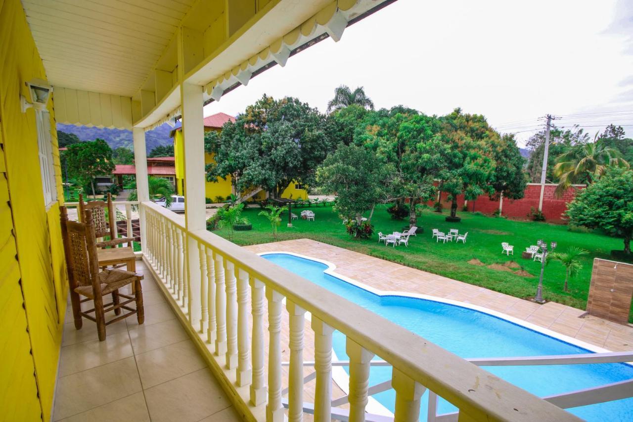 Deluxe Suites Guacamayos - Eco-Lodge & Swimming Pool Bonao Екстер'єр фото