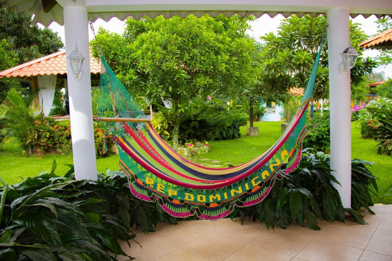 Deluxe Suites Guacamayos - Eco-Lodge & Swimming Pool Bonao Екстер'єр фото